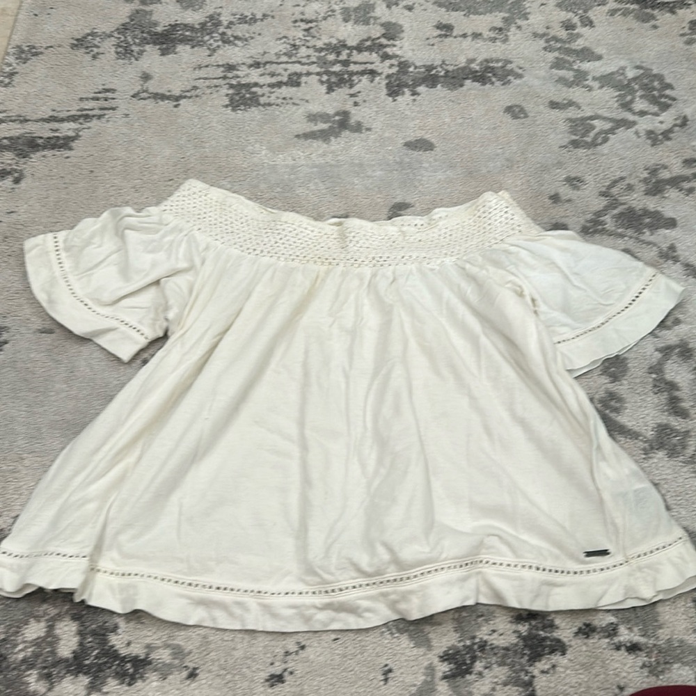 Roxy off the shoulder knit white beige lace blouse